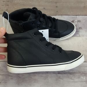 NEW Boys/' Asil High Top Sneakers Cat /& Jack Black